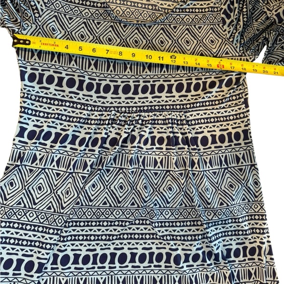 R&B Collection Blue Geometric Patterned Dress Large - Picture 5 of 8